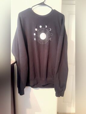 Moon Phase Crewneck Sweatshirt - Black